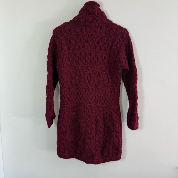 Inis Crafts 100% Wool Burgundy Cable Knit Cardigan, Size M - Picture 3 of 9